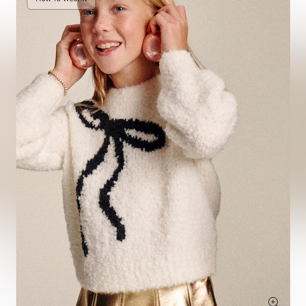 New with tags J.Crew girls Cozy White wool acrylic Sweater with Black Bow Detail